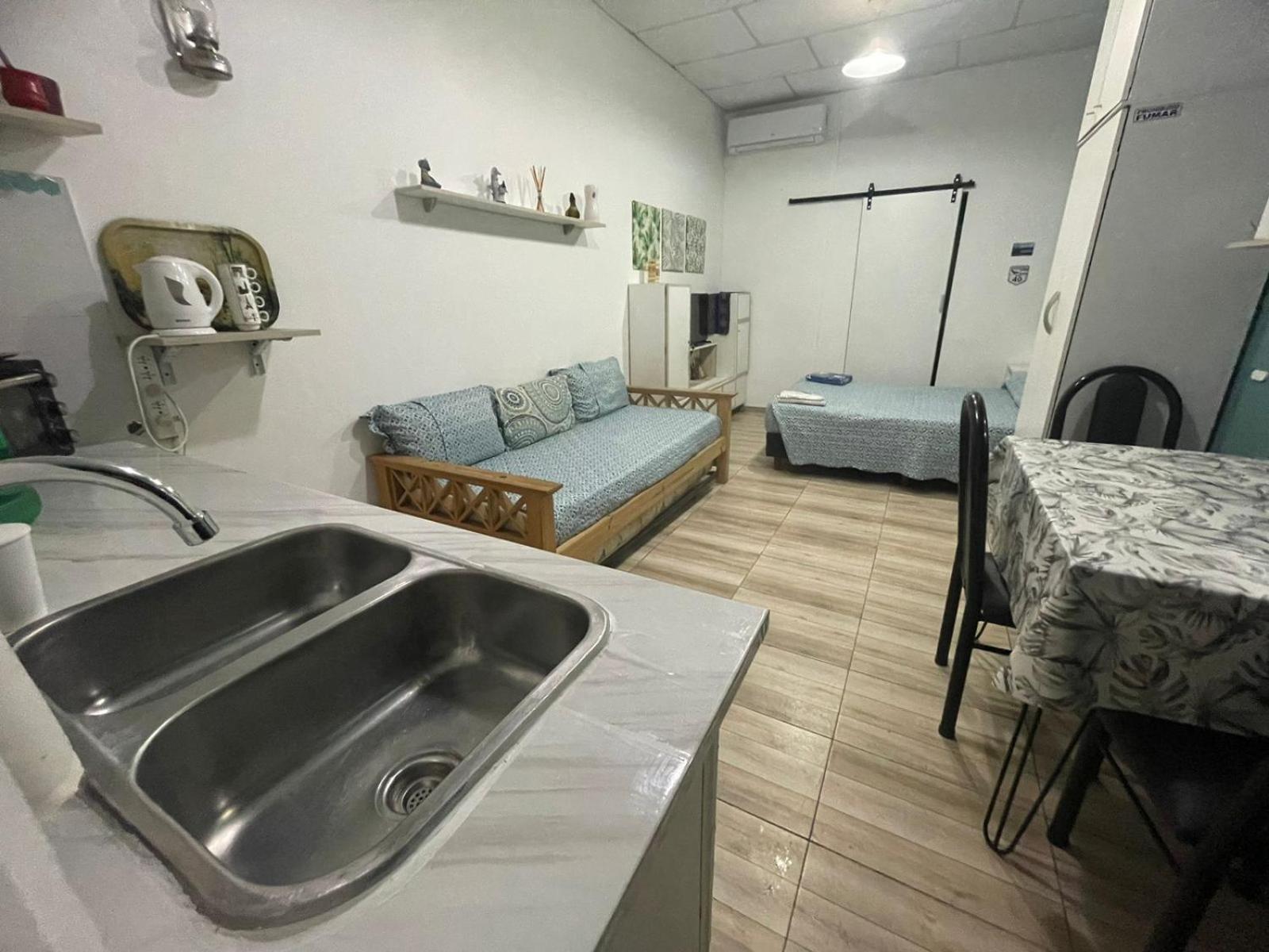 Ezeiza 1 Nuestro Lugar A 15 Minutos Del Aeropuerto Tranfer Opcional Desde Y Al Aeropuerto De Ezeiza Las 24 Horas Pet Friendly Εξωτερικό φωτογραφία